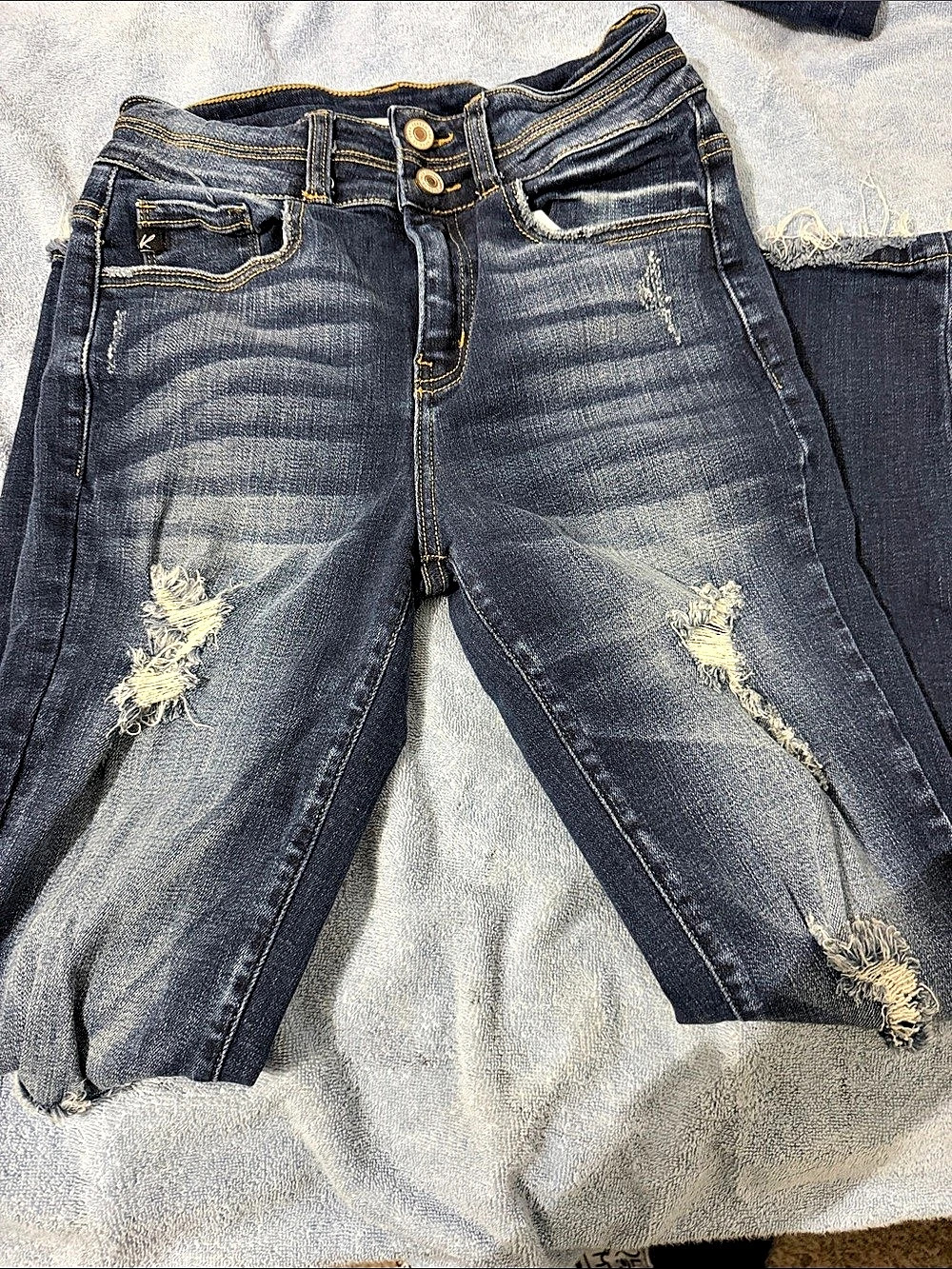 Kancan VBK1348A Distressed Skinny Jeans in Blue Waist 26